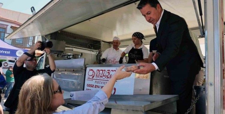Muğla Büyükşehir Belediyesi’nden Ferdi Zeyrek anısına lokma hayrı
