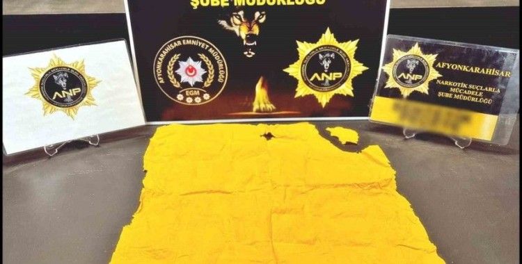 Afyonkarahisar’da otobüste peçeteye emdirilmiş uyuşturucu ele geçirildi