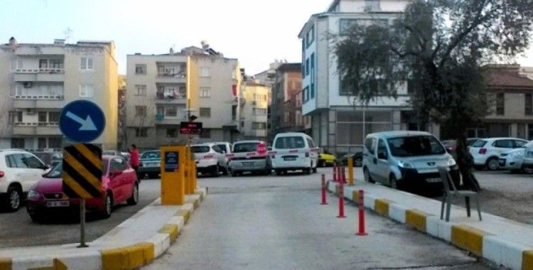 Denizlispor, otoparkları kiraya veren eski Başkan Uz hakkında da suç duyurusu yapacak