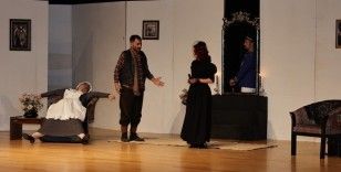 Kütahya’da "Anton Çehov Gecesi" tiyatroseverlerden ilgi
