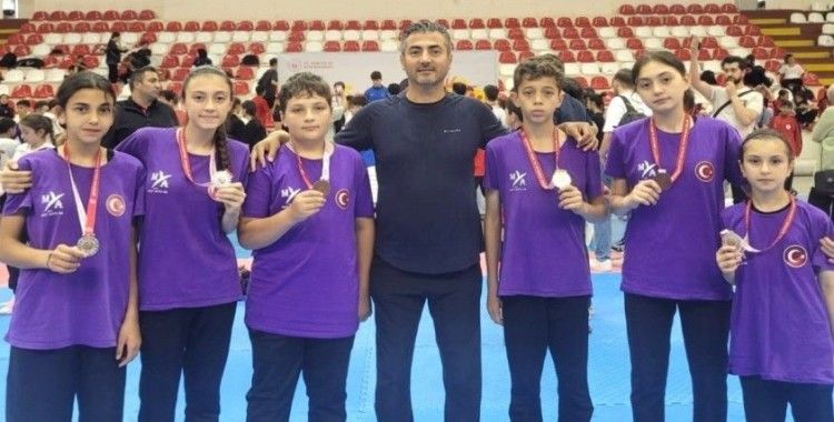 Analigden 7 madalya ile döndüler