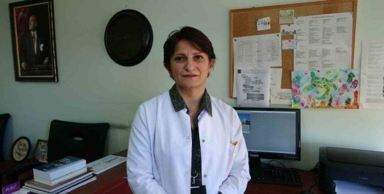 Dr. Öğretim Üyesi Olcay Ayçiçek: "Dünyada her yıl ortalama 230 bin kişi, Türkiye’de ise 600-bin arası kişi suda boğularak hayatını kaybediyor"