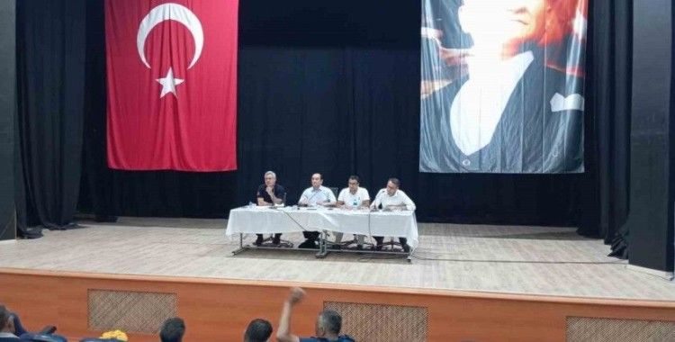 Gönen’de muhtarlar toplantısı yapıldı