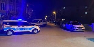Alaçatı'da silahlı çatışma: 4 kişi yaralandı, 2 gözaltı