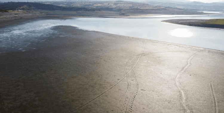 İran'da su krizi: 12 barajda su seviyesi yüzde 10'un altında