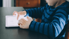 Öğrenciler için 'dijital mola': Belçika, okullarda telefon kullanımını yasakladı