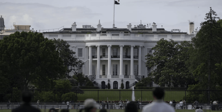 Beyaz Saray: Üçlü görüşmelerin tarihi, Putin ile Zelenskiy'in buluşmasına bağlı