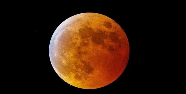 Gökyüzü kızıl renge bürünecek: Kanlı Ay Tutulması yaklaşıyor