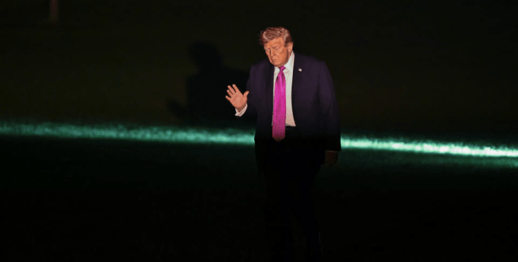 Trump, New York Times'a 15 milyar dolarlık dava açıyor