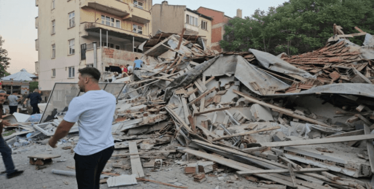 Sındırgı'daki depremde fay kırığı 'bariyer'e denk gelmiş