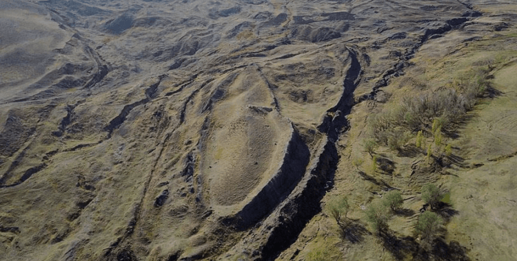 5 bin yıllık izler ortaya çıktı: 'Ağrı Dağı'nda Nuh'un Gemisi bulundu'