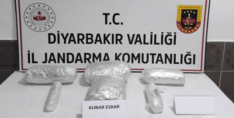 Diyarbakır'da 73 kilo uyuşturucu madde ele geçirildi