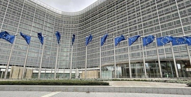 Szijjarto: Brüksel, Avrupa'nın enerji güvenliğini mahvediyor