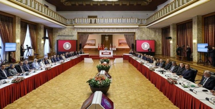 İmralı ziyareti sonrası ilk toplantı: Milli Dayanışma, Kardeşlik ve Demokrasi Komisyonu 4 Aralık'ta toplanacak