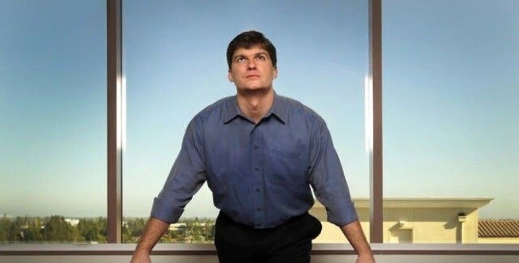 Kriz kahini Burry Tesla'ya cephe aldı