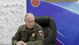 Putin, askeri kurmaylarını topladı: 'Ukraynalı birlikler, tüm temas hattı boyunca geri çekiliyor'