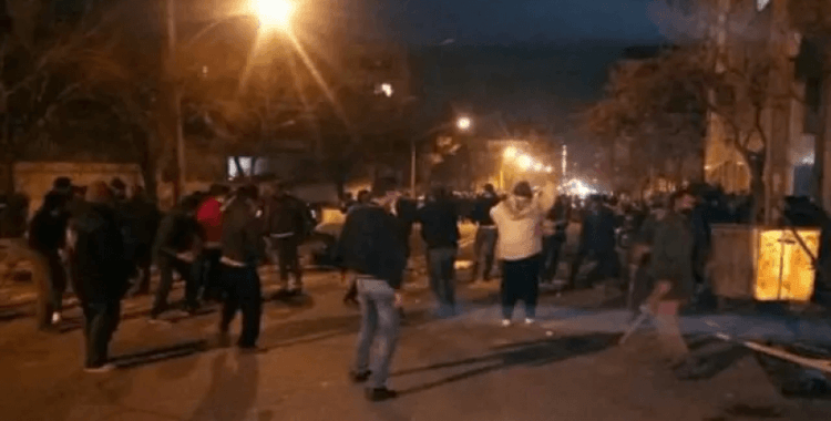 İran’ın Hemedan kentinde çatışmalar