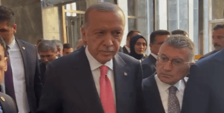 Erdoğan'dan 'Maduro'ya Türkiye teklifi' iddiasına yanıt: 'Öyle bir şey yok'