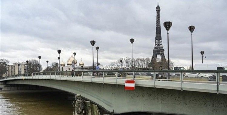 Goretti Fırtınası Avrupa’yı vurdu: Fransa’da 380 bin hane elektriksiz kaldı