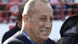 Korsika bağımsızlık hareketinin sembol ismi annesinin cenazesinde öldürüldü