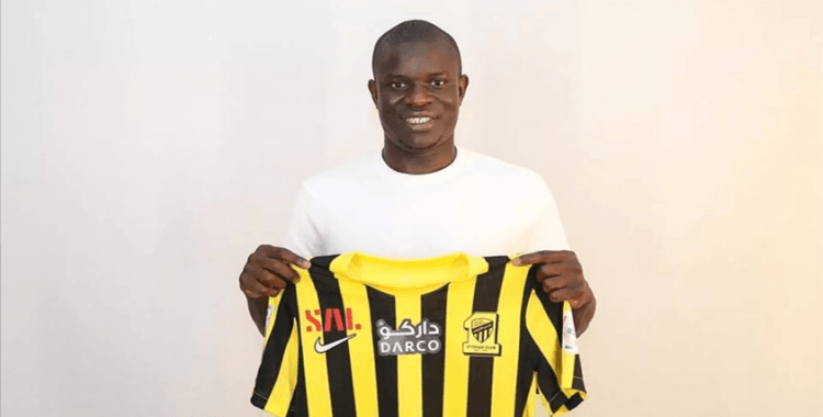 Fenerbahçeli yönetici duyurdu: Ünlü oyuncu takıma geliyor