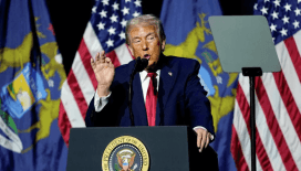 ABD Başkanı Trump'tan Avrupa ülkelerine gümrük vergisi artırma kararı: Gümrük vergisi oranı yüzde 25’e yükseltilecek