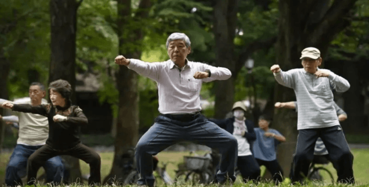 Japonya'da 100 yaşını geçenlerin sayısı 100 bini buldu