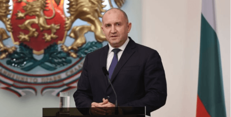 Bulgaristan Cumhurbaşkanı Rumen Radev istifa kararı aldı