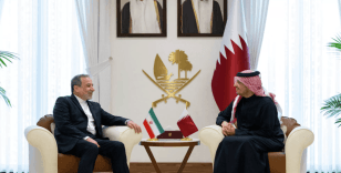Katar Başbakanı Al Sani, İran Dışişleri Bakanı Arakçi ile Doha'da bir araya geldi: Bölgesel gerilim ele alındı