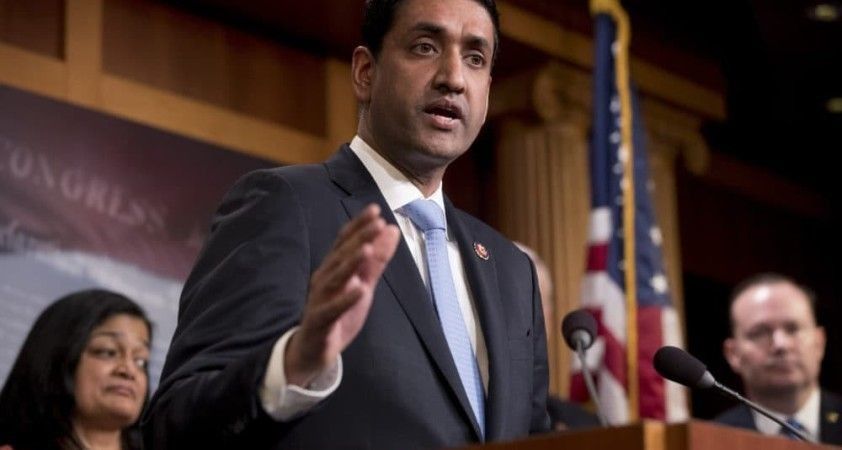 ABD’li demokrat Vekil Ro Khanna’dan Epstein açıklaması: 'İngiliz Hükümetini Düşürebilir, Hanedanı Bitirebilir'