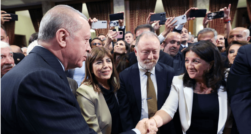 Cumhurbaşkanı Erdoğan DEM Parti heyeti ile görüşüyor