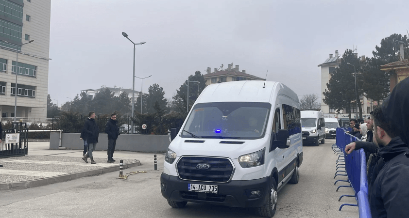 İrtikap suçlamasıyla gözaltına alınmıştı: Bolu Belediye Başkanı Tanju Özcan adliyeye sevk edildi