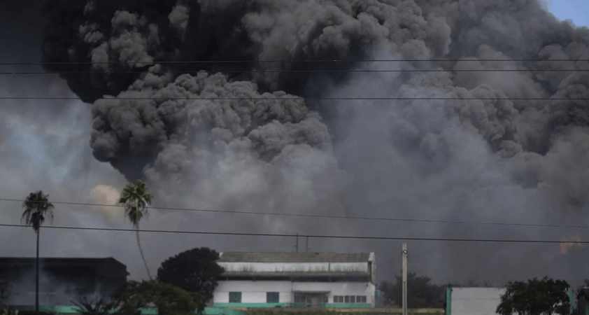 Suudi Arabistan’ın en büyük petrol rafinerisi yine vuruldu