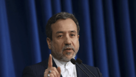 Arakçi: ABD, uluslararası sularda İran gemisini batırdığına pişman olacak