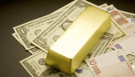 Para piyasası uzmanı İslam Memiş: 2026'da altın ve gümüşten para kazanmak yok