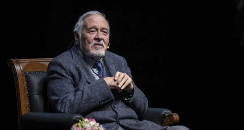 Tarihçi ve yazar İlber Ortaylı hayatını kaybetti