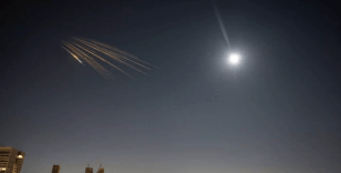 İsviçreli eski istihbarat subayı: İran füzeleri İsrail'deki hedefleri nispeten kolay vuruyor