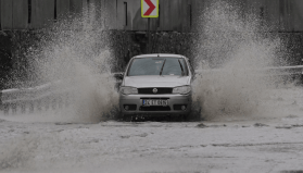 Meteoroloji'den 31 il için sarı kodlu yağış ve fırtına uyarısı: Ani su baskınlarına dikkat